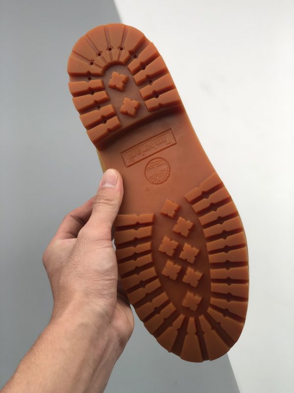 Supreme x Timberland Wheat Premium 6 Inch  Leather Boots