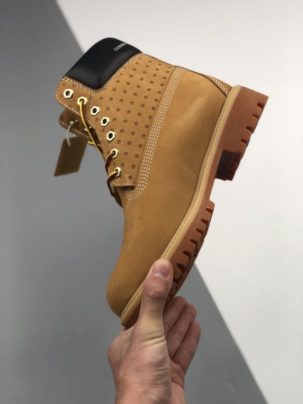 Supreme x Timberland Wheat Premium 6 Inch  Leather Boots