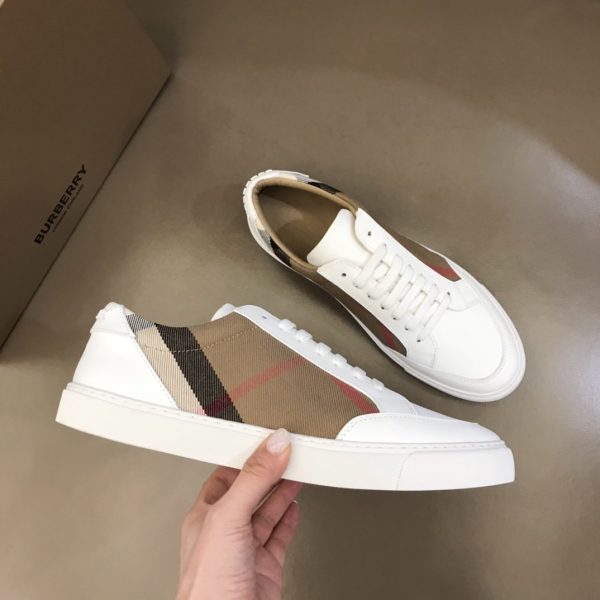 Burberry casual shoe