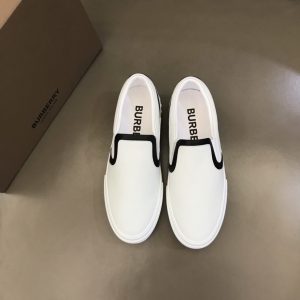 Burberry casual shoe