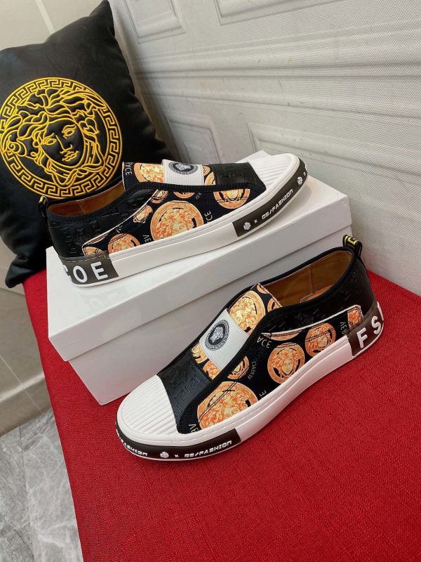Versace casual shoe
