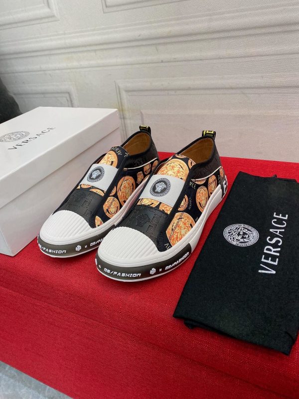 Versace casual shoe