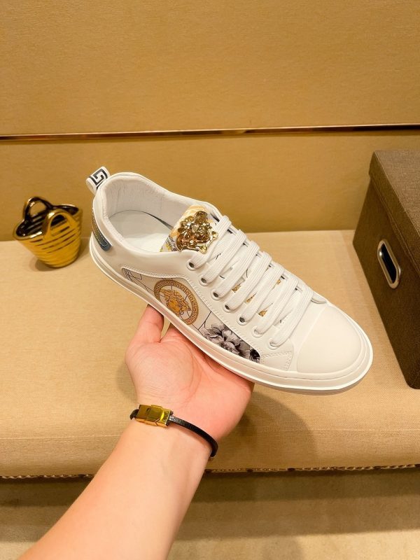 Versace casual shoe