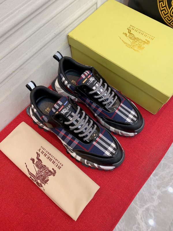 Burberry casual shoe