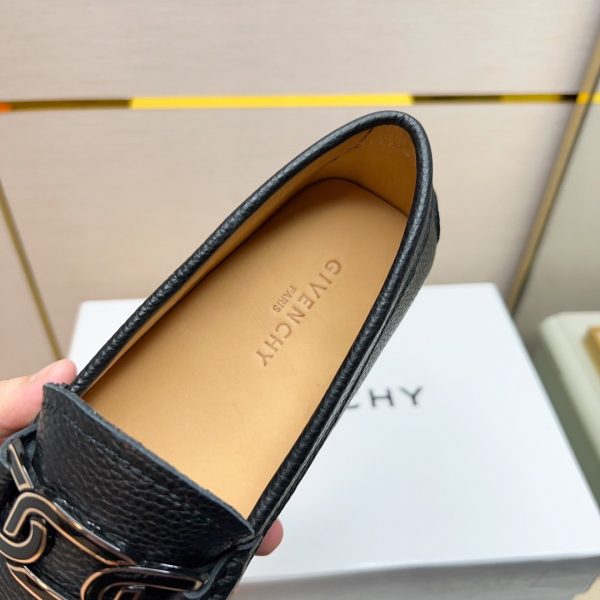 Givenchy leather shoe