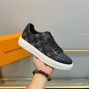 Louis Vuitton casual shoe