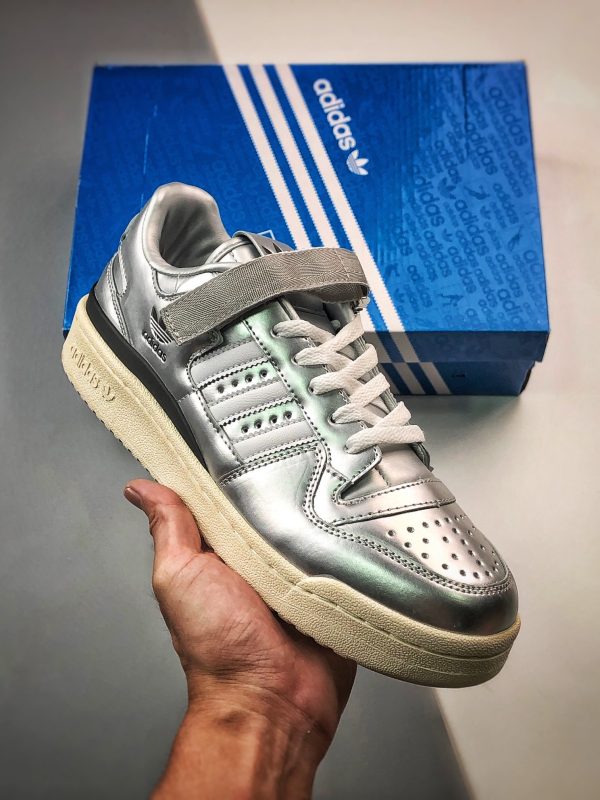 Adidas atmos x AD Originals Forum 84 Low