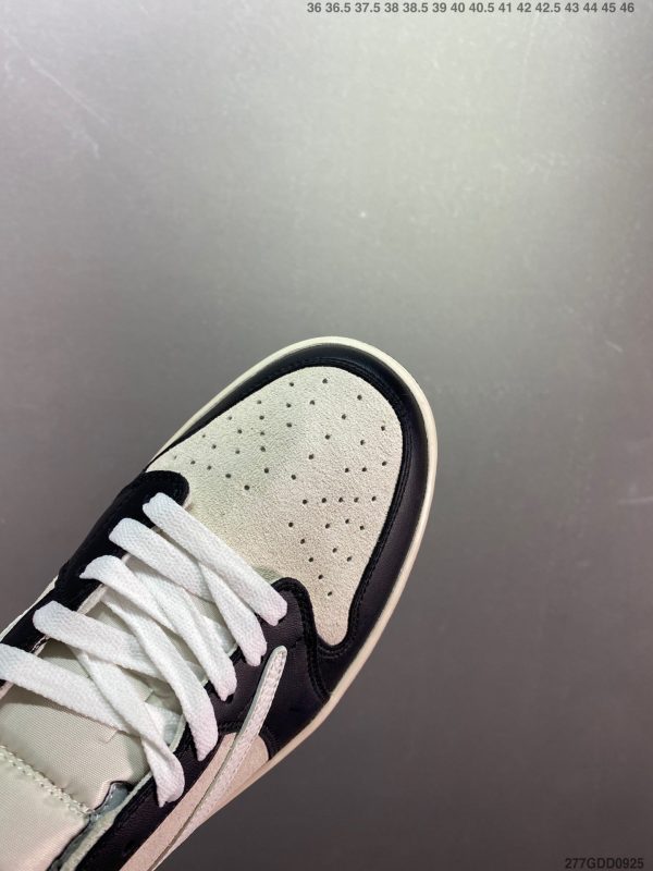 i1664042633_176_4.jpg Travis Scott x Air Jordan 1 Reverse Mocha