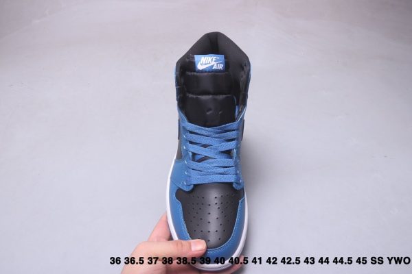 AIR JORDAN 1 HIGH OG AJ1 555089 SS