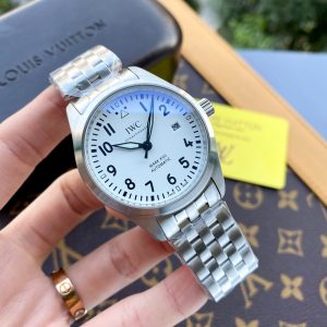 IWC boutique men's wristwatch