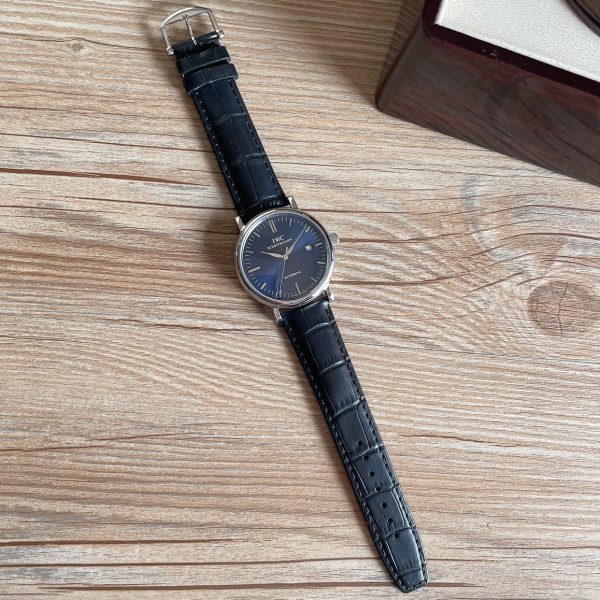 IWC boutique men's wristwatch
