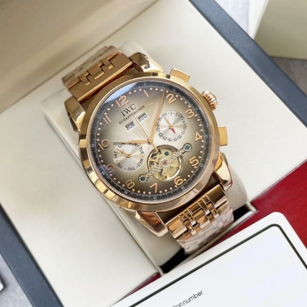 IWC boutique men's wristwatch