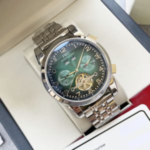 IWC boutique men's wristwatch