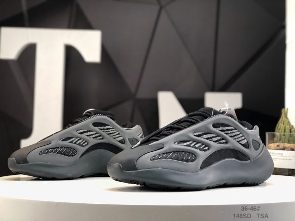 Adidas Yeezy 700V3 GY4109