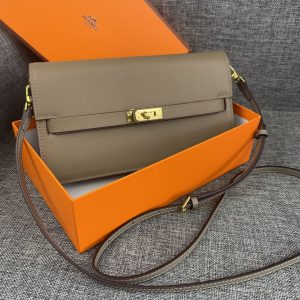 Hermes Kelly 362 gold buckle