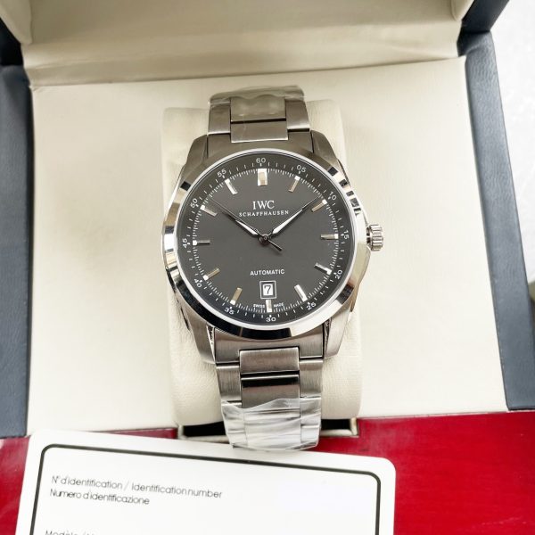 IWC boutique men's wristwatch