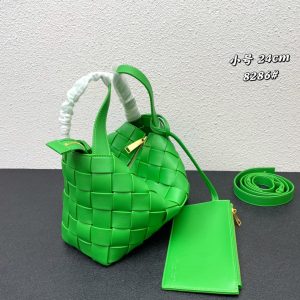 [BV] BottegaVeneta woven bag