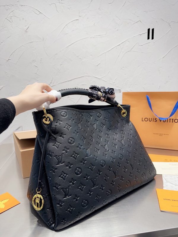 LV printed shopping bag (Multicolor)