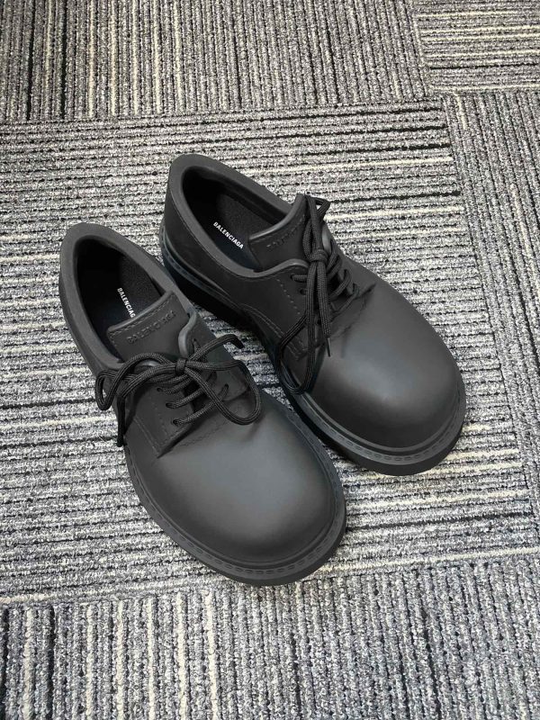 Balenciaga Michiderby shoes