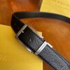 Burberry pin buckle belt