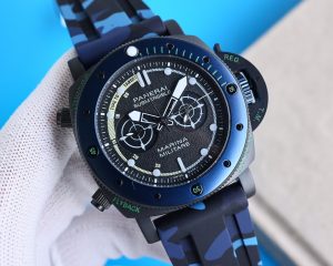 Panerai Submersible QuarantaQuattro