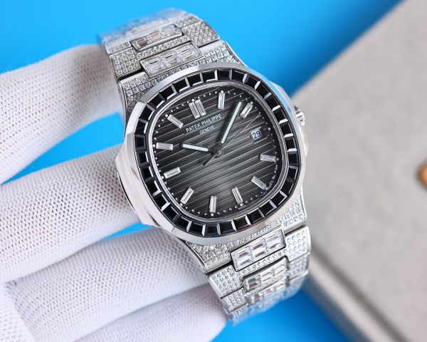 Patek Philippe Nautilus 5711