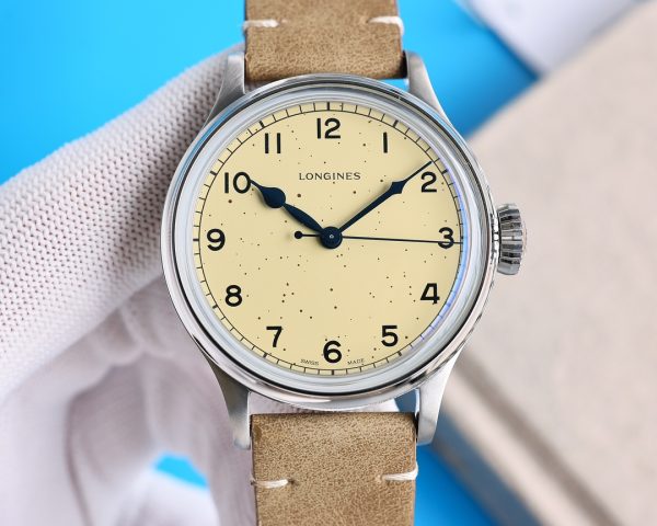 i1681751035_8011_2.jpg Longines Little Freckles