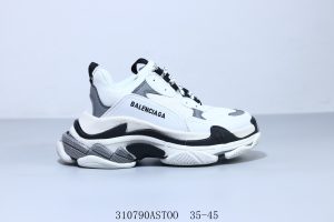 Balenciaga Triple S