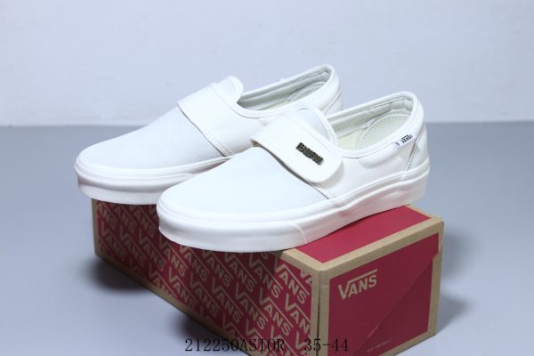 o_1gq4qooeq151nahr16u215ai7jf5m.jpg Fear Of God x Vans Slip-On 47V DX