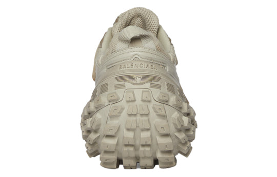 (WMNS) Balenciaga Defender Sneaker 'Beige'  685611W2RA69700