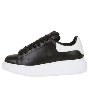 (WMNS) Alexander McQueen Oversized Sneaker 'Black White'  553770WHGP5-1070