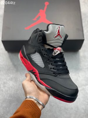 Air Jordan 5 Retro