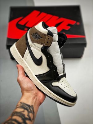Air Jordan 1 Retro High OG Dark Mocha
