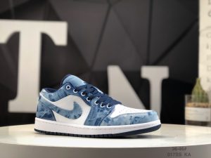 Nike Air Jordan 1 LowWhite/Obsidian/Indian