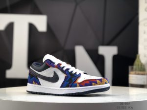 Nike Air Jordan 1 LowWhite/Obsidian/Indian