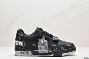 Louis Vuitton Trainer Sneaker Low