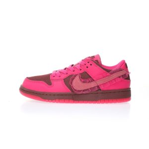 Nike Wmne SB Dunk Low GSValentine's Day