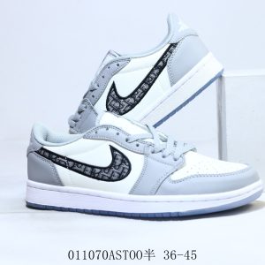 o_1gfjd2ffu1cv81bmp1cbu1r2am7d17.jpg AJ1 Low AJ1 011070ASTOO